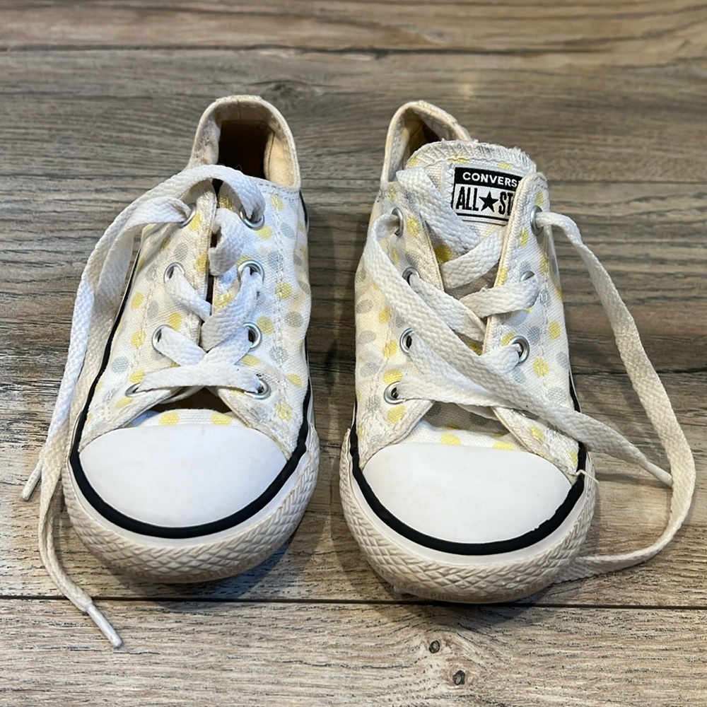 Polka Dot Converse